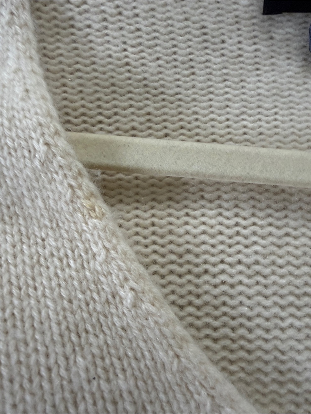 Theory Cashmere V-Neck Women's Sweater in Cream - Picture 4 of 5